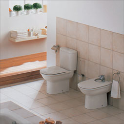ROCA fürdőszoba (wc, bide)